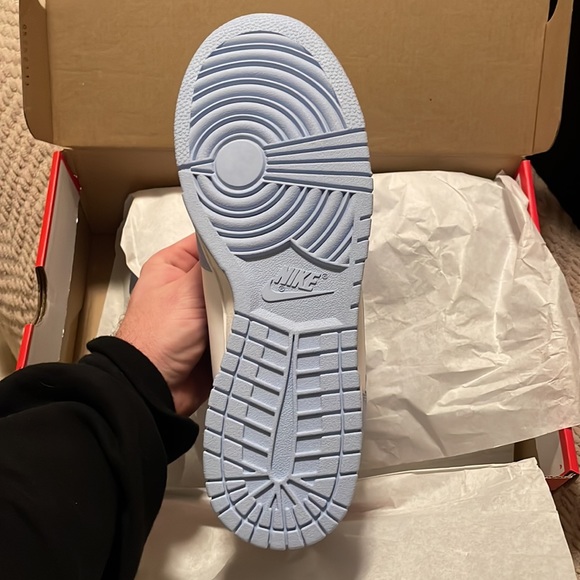 Womens Nike Dunk High. Brand new. - Picture 4 of 4